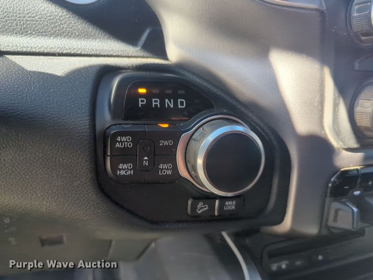 image for item ER4542 2019 Dodge Ram 1500 Crew Cab pickup truck