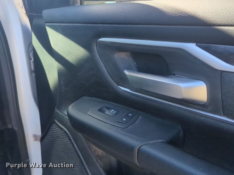 image for item ER4542 2019 Dodge Ram 1500 Crew Cab pickup truck