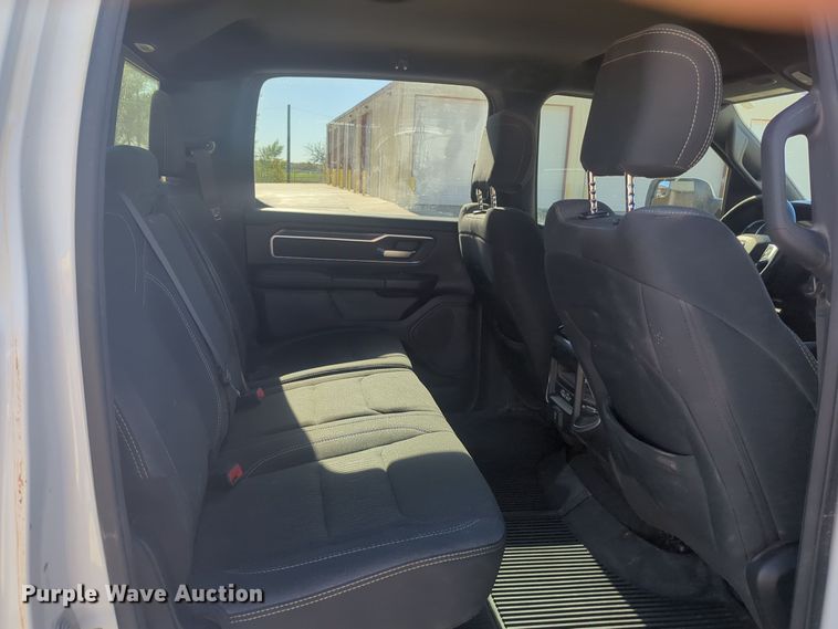 image for item ER4542 2019 Dodge Ram 1500 Crew Cab pickup truck