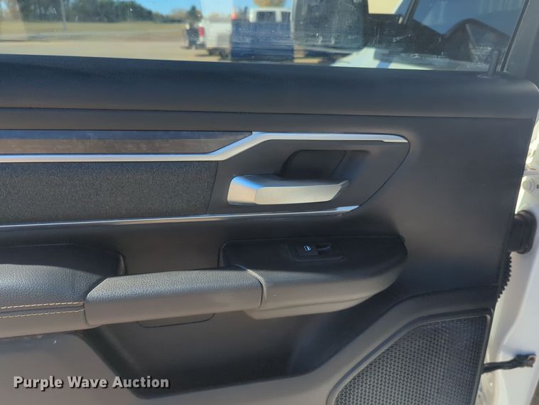 image for item ER4542 2019 Dodge Ram 1500 Crew Cab pickup truck