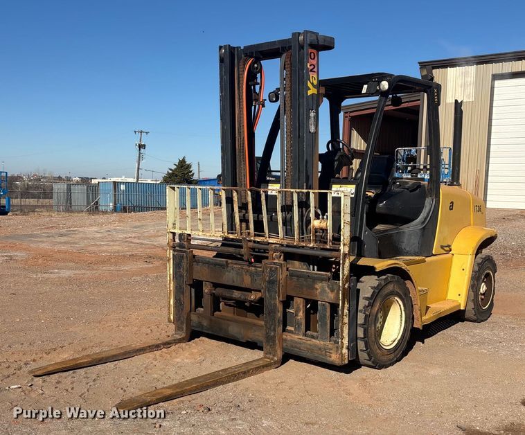 image for item ER4552 Yale GLP155VXNGBV107 forklift