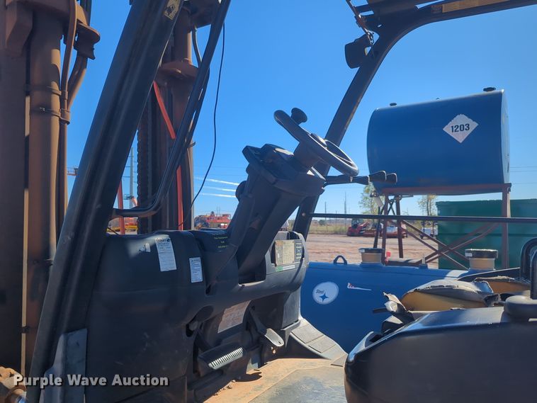 image for item ER4552 Yale GLP155VXNGBV107 forklift