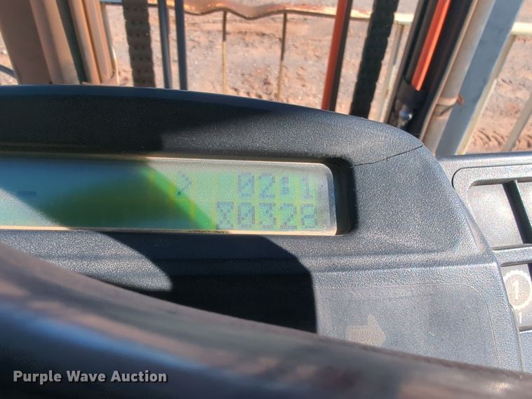 image for item ER4552 Yale GLP155VXNGBV107 forklift