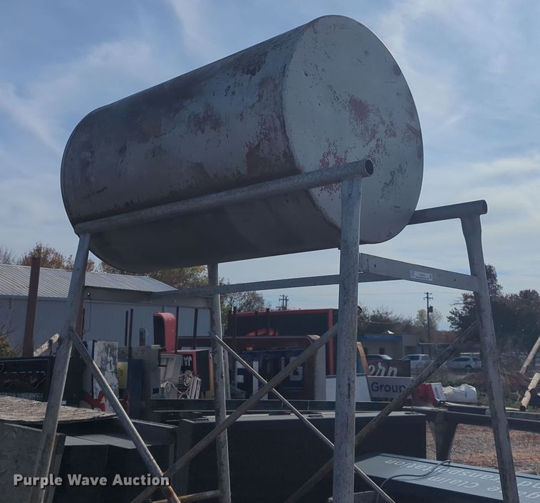 image for item ER4574 Diesel fuel tank