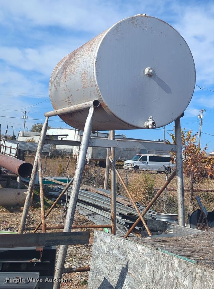 image for item ER4574 Diesel fuel tank