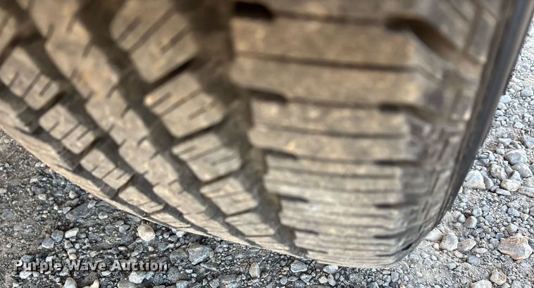 image for item ER4749 2015 Ford F350 Super Duty XL utility bed pickup truck