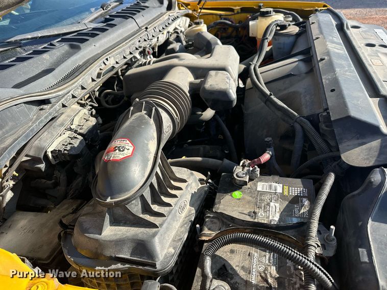 image for item ER4750 2017 Ford F350 Super Duty XL utility bed pickup truck