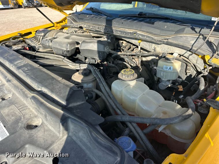 image for item ER4750 2017 Ford F350 Super Duty XL utility bed pickup truck