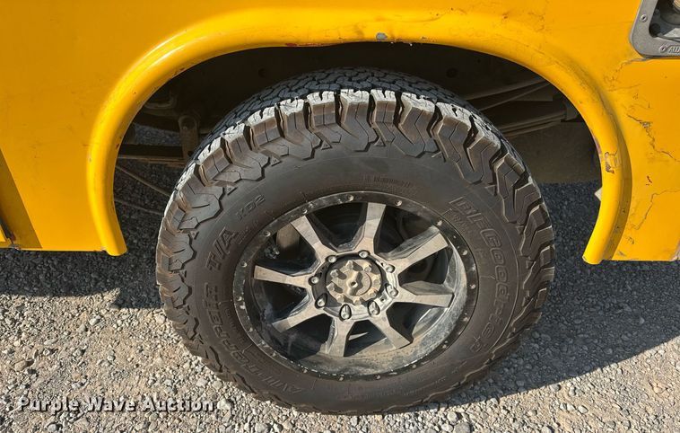 image for item ER4762 2019 Ford F350 Super Duty XL utility bed pickup truck