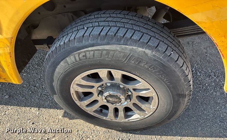 image for item ER4773 2012 Chevrolet Silverado 2500HD utility bed pickup truck