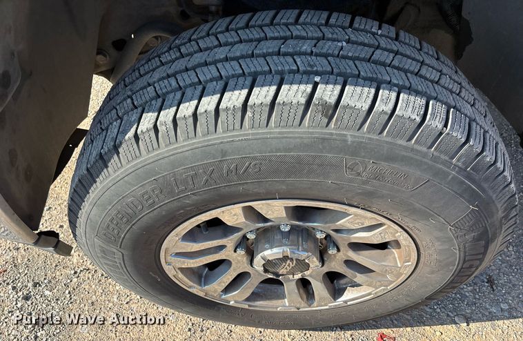 image for item ER4773 2012 Chevrolet Silverado 2500HD utility bed pickup truck