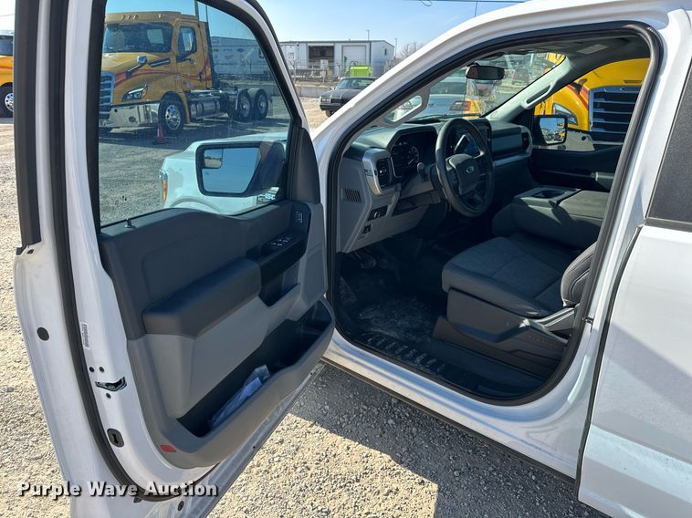 image for item ER4785 2021 Ford F150 XL SuperCrew pickup truck