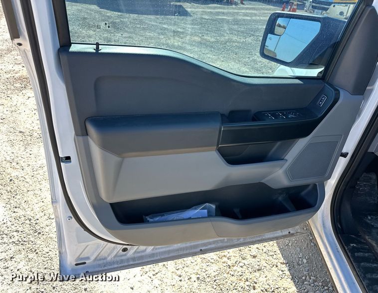 image for item ER4785 2021 Ford F150 XL SuperCrew pickup truck