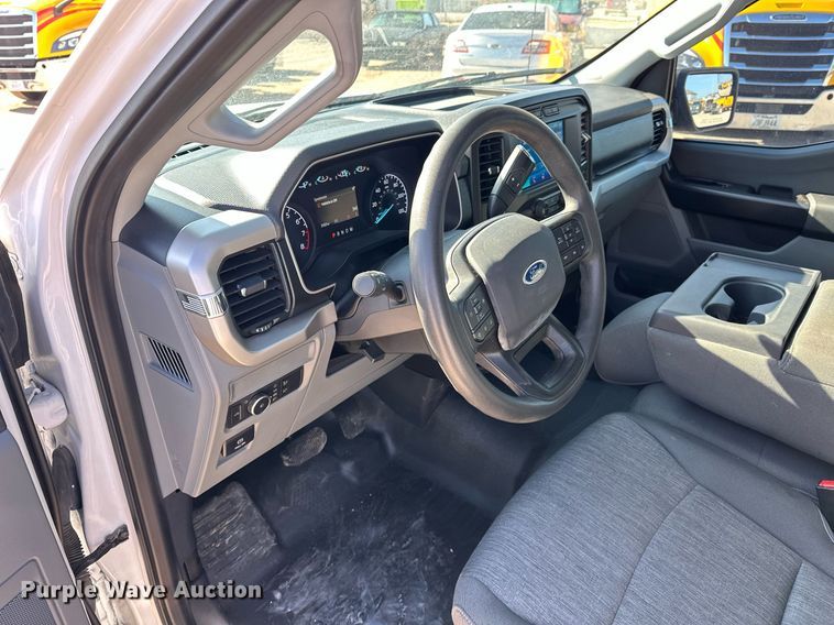 image for item ER4785 2021 Ford F150 XL SuperCrew pickup truck