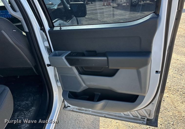 image for item ER4785 2021 Ford F150 XL SuperCrew pickup truck