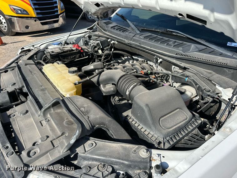 image for item ER4786 2020 Ford F150 XL SuperCrew pickup truck