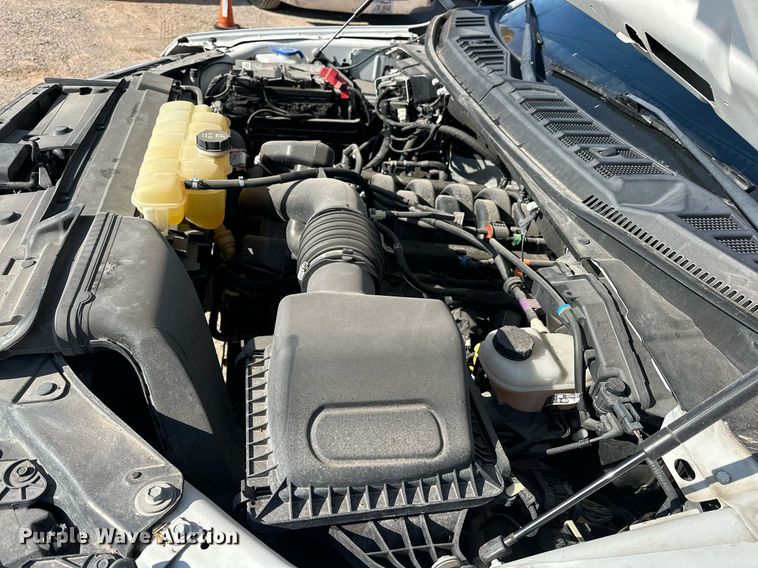 image for item ER4786 2020 Ford F150 XL SuperCrew pickup truck