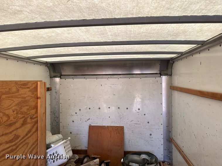 image for item LH9399 2013 GMC Magnavan box truck