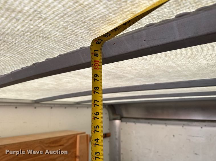 image for item LH9399 2013 GMC Magnavan box truck