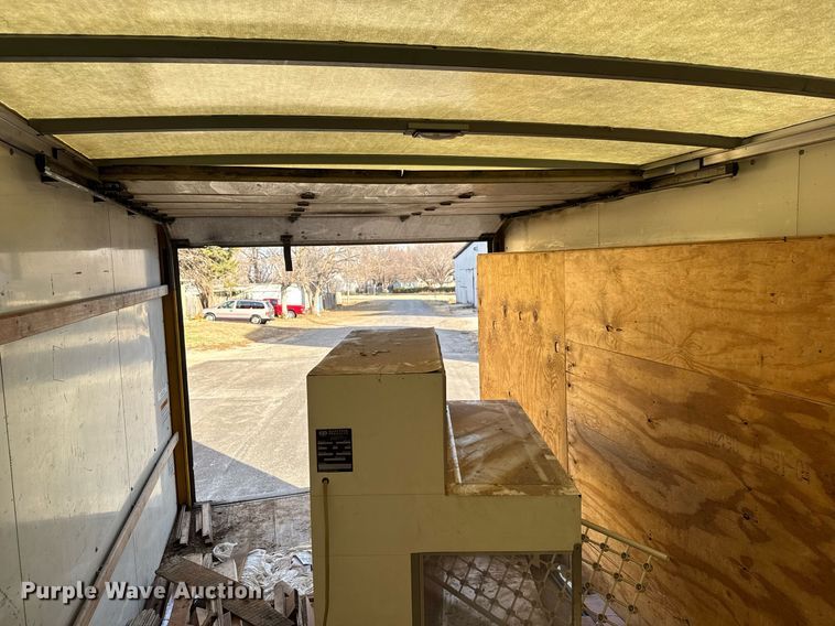 image for item LH9399 2013 GMC Magnavan box truck