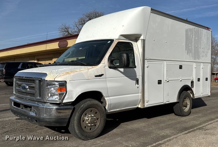 image for item LH9400 2012 Ford E350 Super Duty box truck