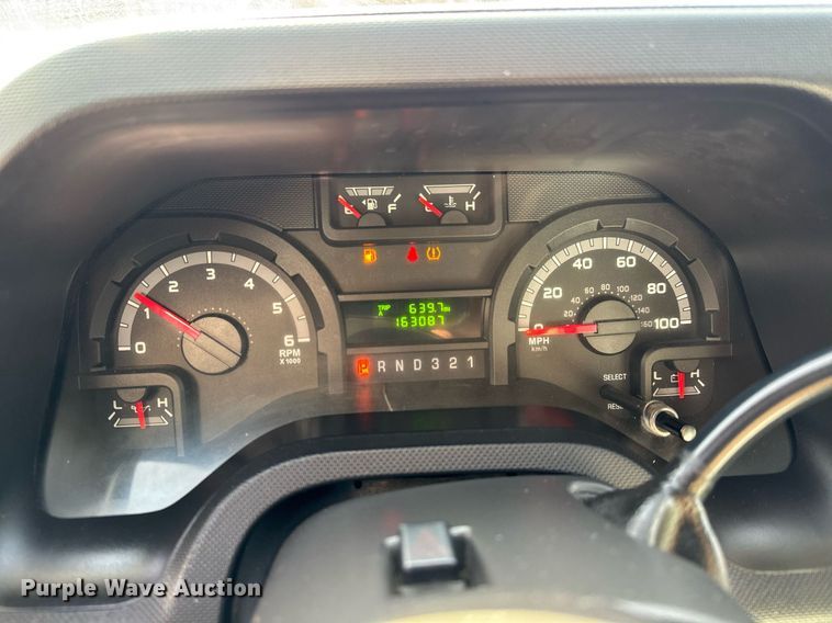 image for item LH9400 2012 Ford E350 Super Duty box truck