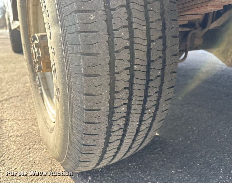 image for item LH9400 2012 Ford E350 Super Duty box truck