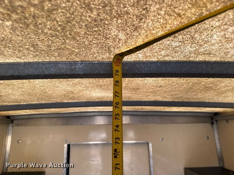 image for item LH9401 2010 Ford E350 Super Duty box truck