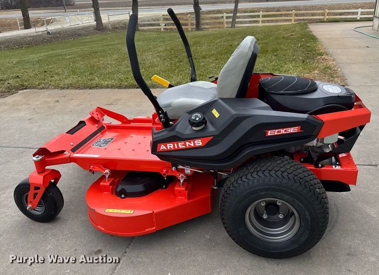 image for item LH9415 Ariens Edge 42 ZTR lawn mower