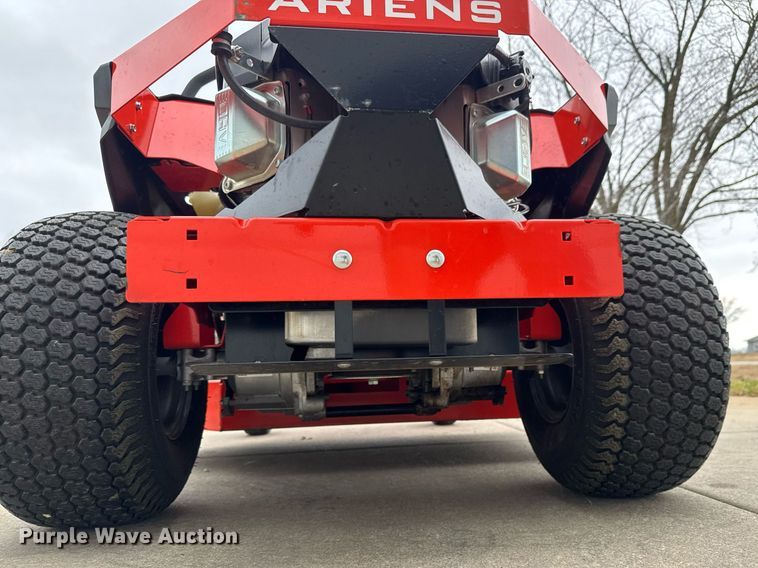 image for item LH9415 Ariens Edge 42 ZTR lawn mower