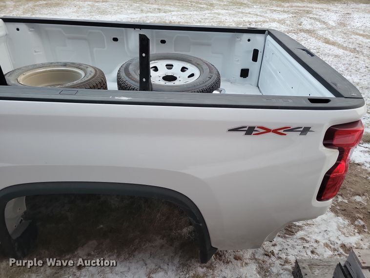 image for item OH9476 Pickup truck bed