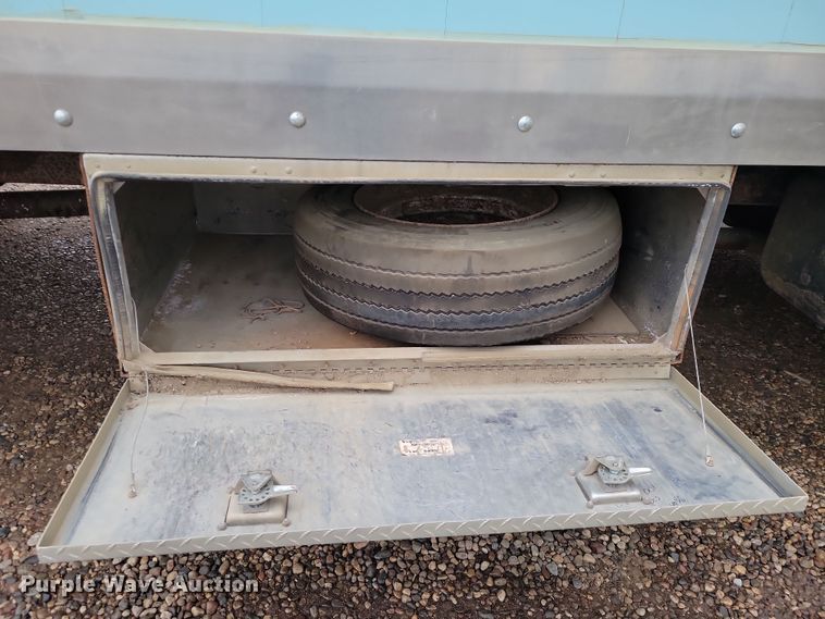 image for item OH9489 2007 International 4300 box truck