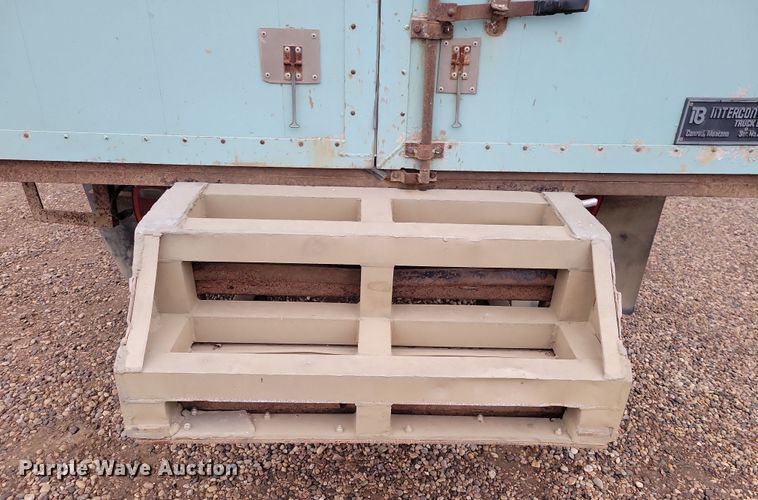 image for item OH9489 2007 International 4300 box truck