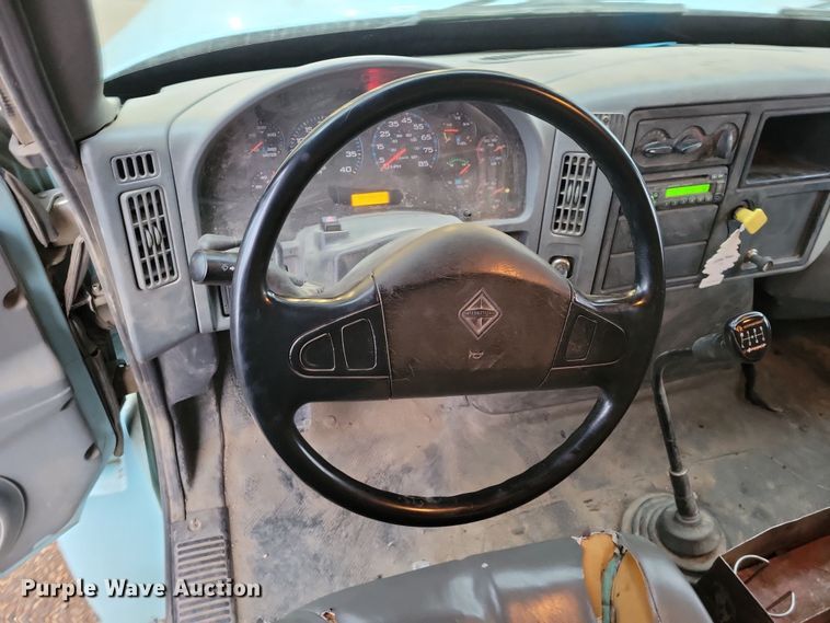 image for item OH9489 2007 International 4300 box truck