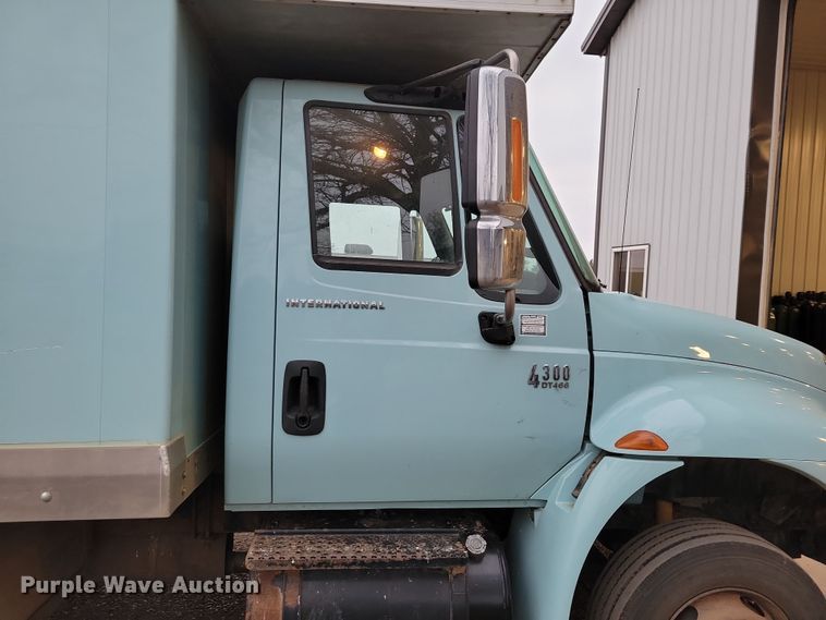image for item OH9489 2007 International 4300 box truck
