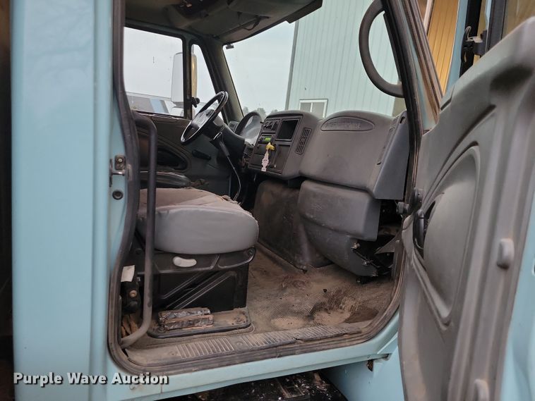 image for item OH9489 2007 International 4300 box truck