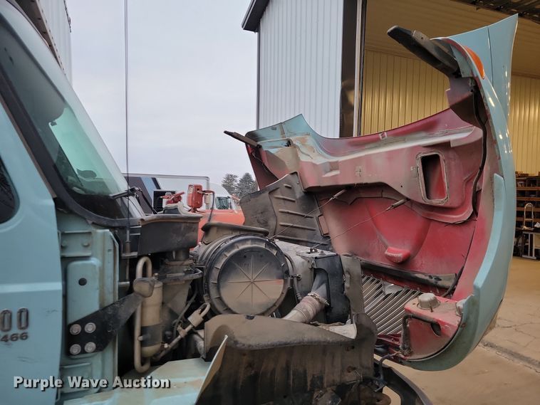 image for item OH9489 2007 International 4300 box truck