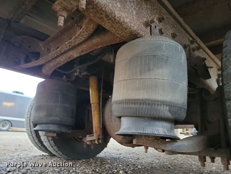 image for item OH9489 2007 International 4300 box truck