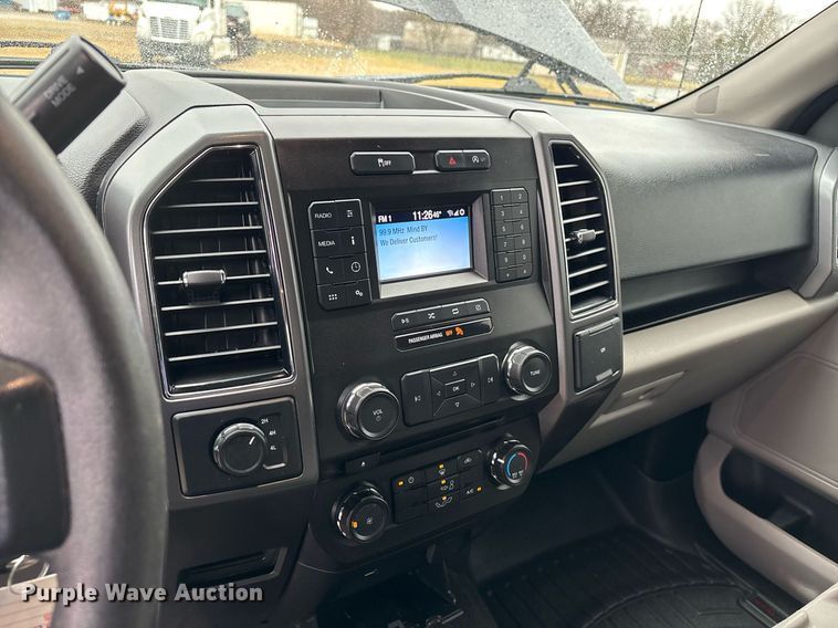 image for item OJ9345 2018 Ford F150 SuperCrew pickup truck