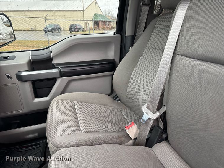 image for item OJ9345 2018 Ford F150 SuperCrew pickup truck