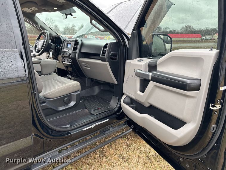 image for item OJ9345 2018 Ford F150 SuperCrew pickup truck