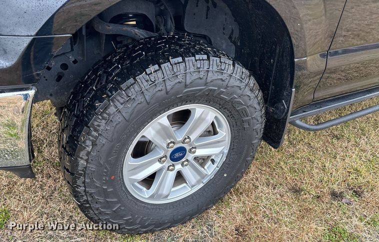 image for item OJ9345 2018 Ford F150 SuperCrew pickup truck