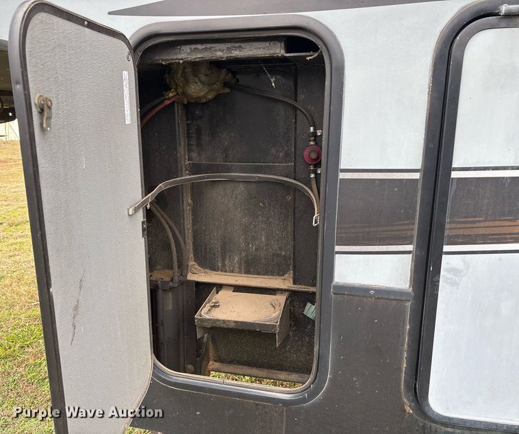 image for item OK9476 2014 Heartland 4100 Cyclone toy hauler camper