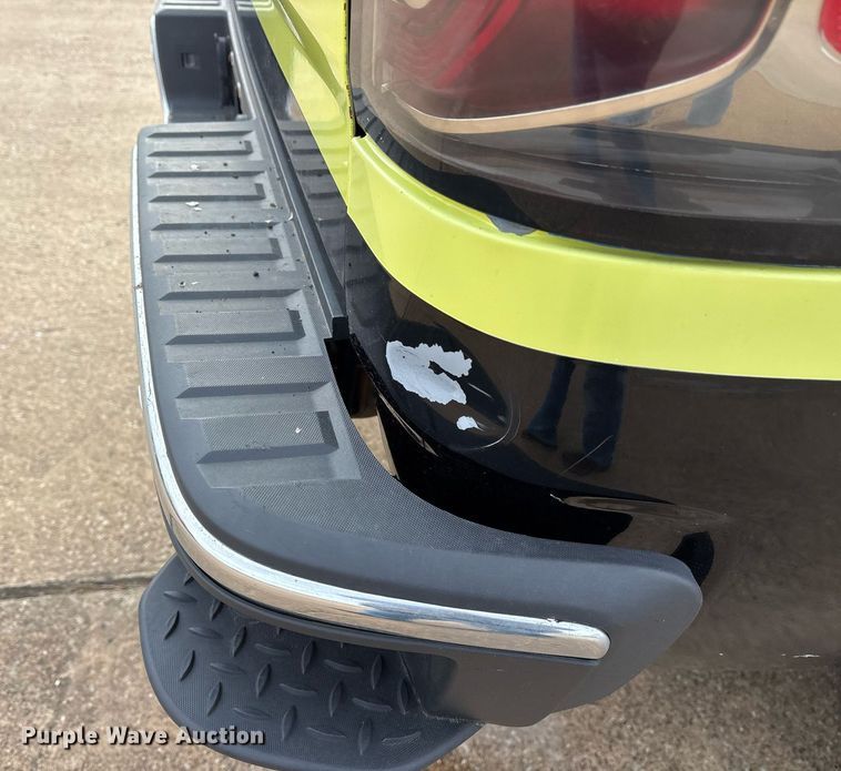 image for item OK9485 2018 GMC Sierra 1500 Crew Cab pickup truck