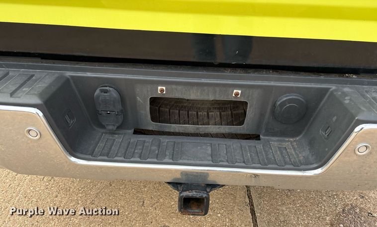 image for item OK9485 2018 GMC Sierra 1500 Crew Cab pickup truck