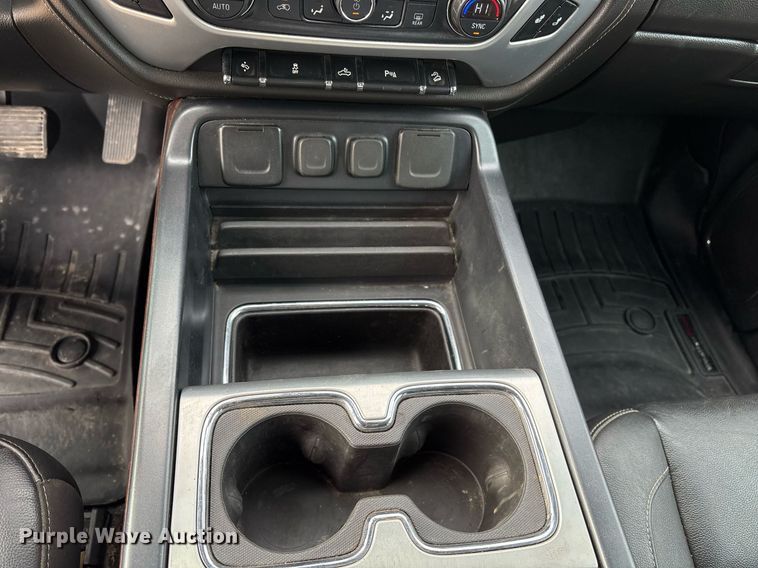 image for item OK9485 2018 GMC Sierra 1500 Crew Cab pickup truck