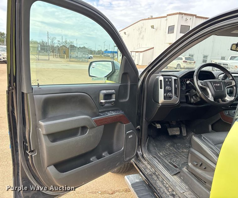 image for item OK9485 2018 GMC Sierra 1500 Crew Cab pickup truck