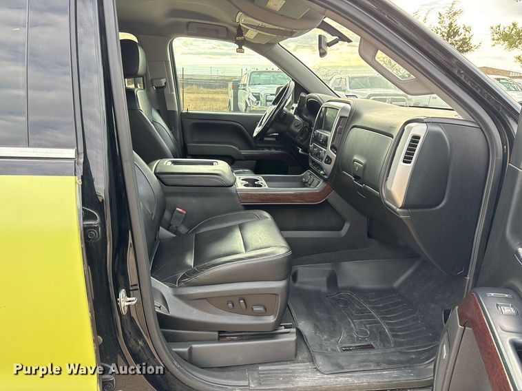 image for item OK9485 2018 GMC Sierra 1500 Crew Cab pickup truck