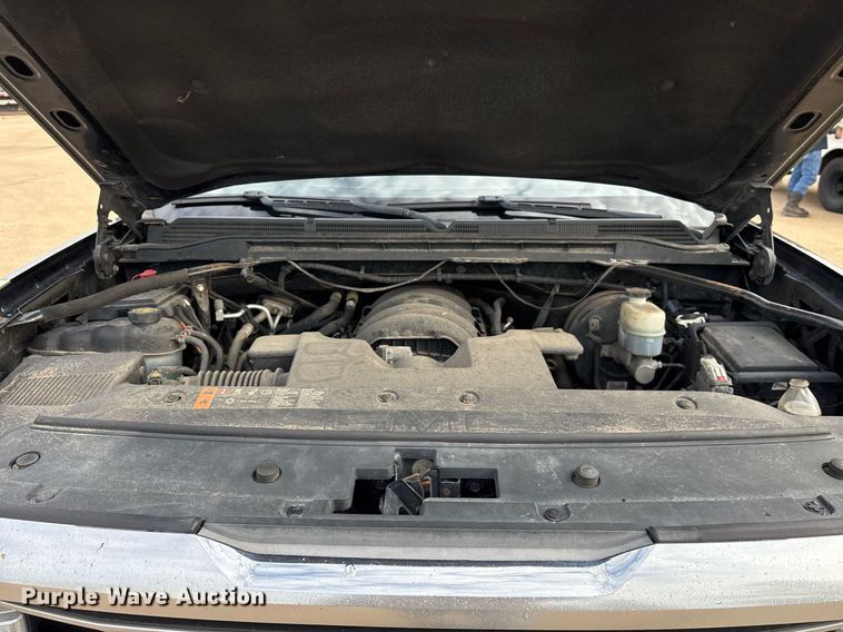 image for item OK9485 2018 GMC Sierra 1500 Crew Cab pickup truck