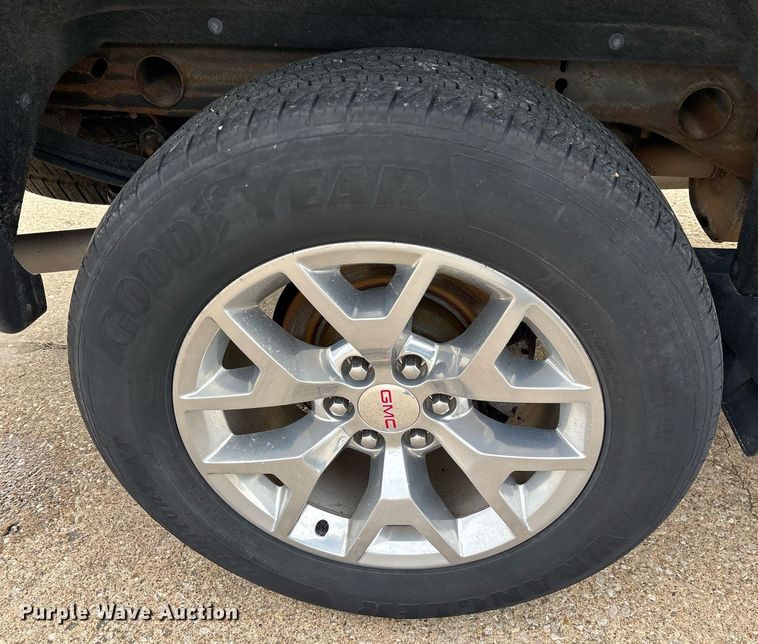 image for item OK9485 2018 GMC Sierra 1500 Crew Cab pickup truck